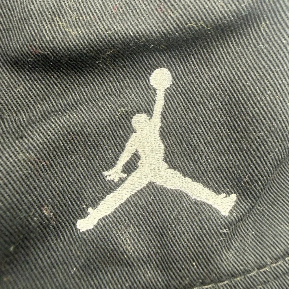 Jordan Jumpman Bucket Hat Boys Size Youth Black White Casual 9A0581-023